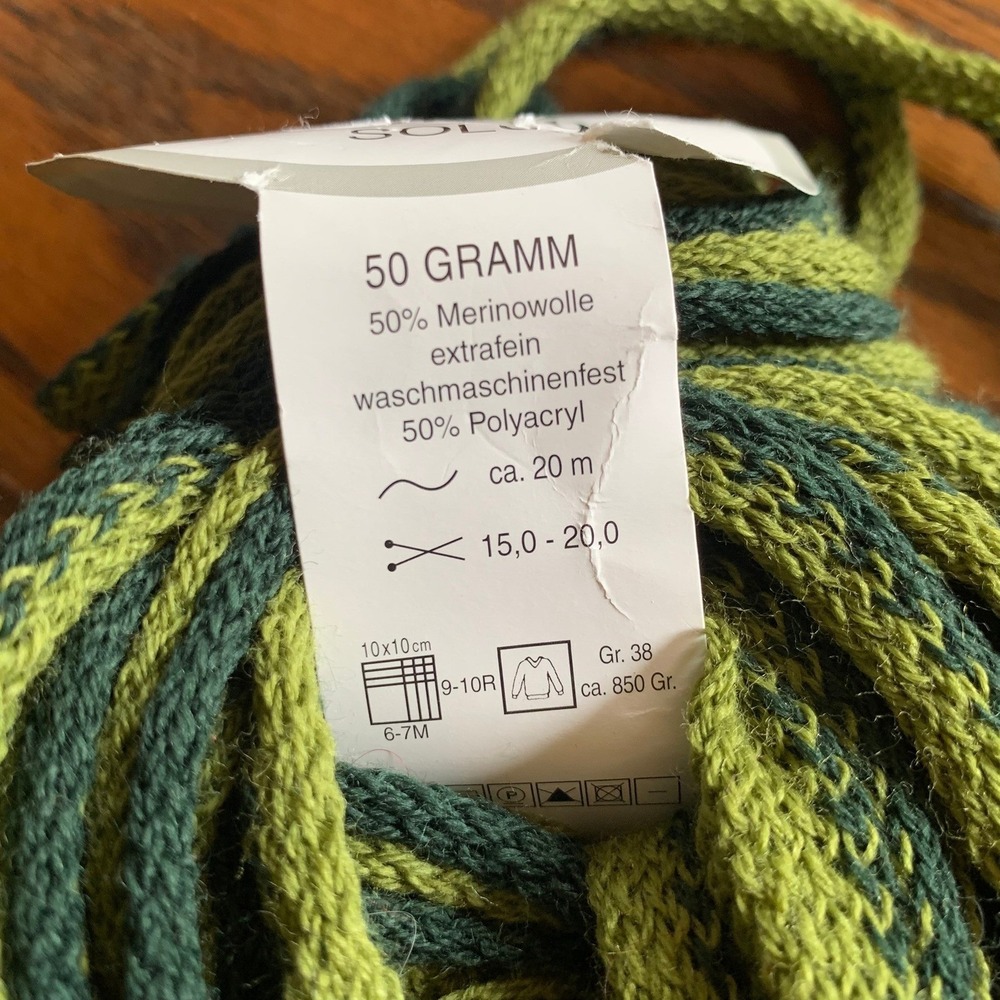 On Line Linie 194 Solo Yarn 50g Merino Wool Blend Green Two Tone Super Bulky